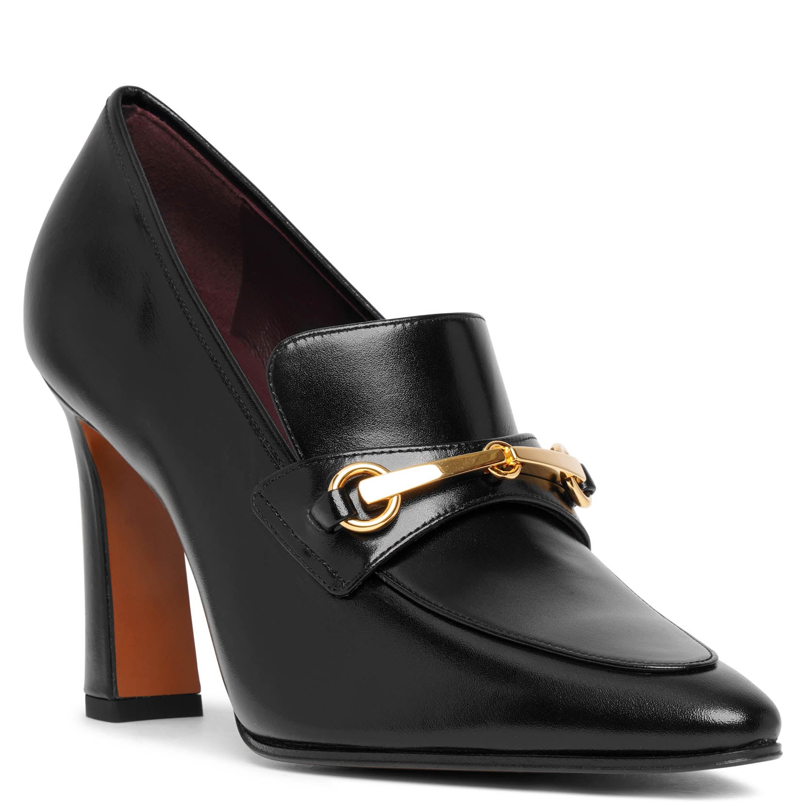 Lady black leather loafers