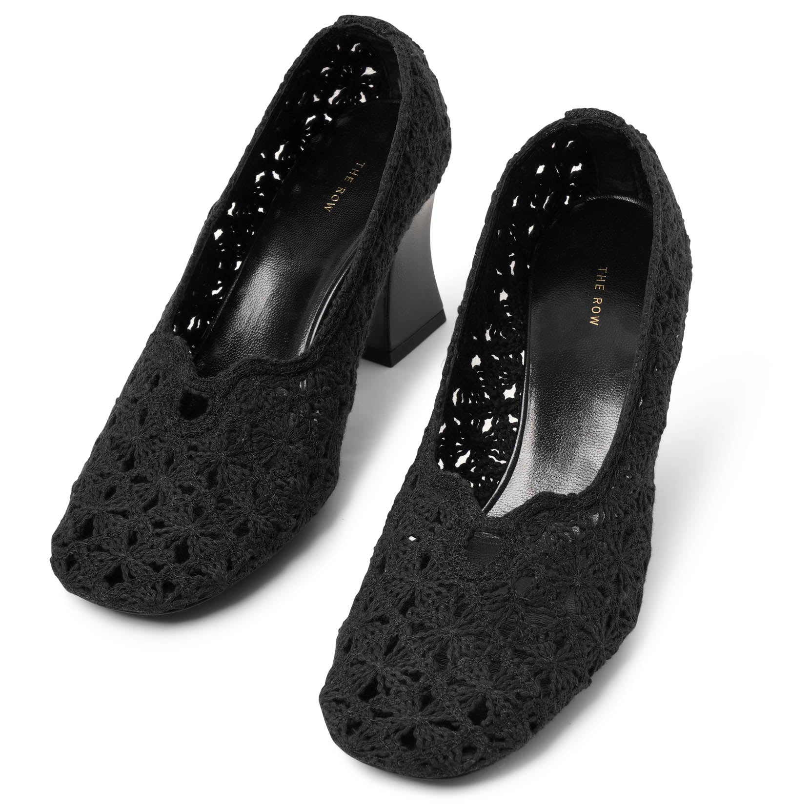Raffaella embroidery pumps