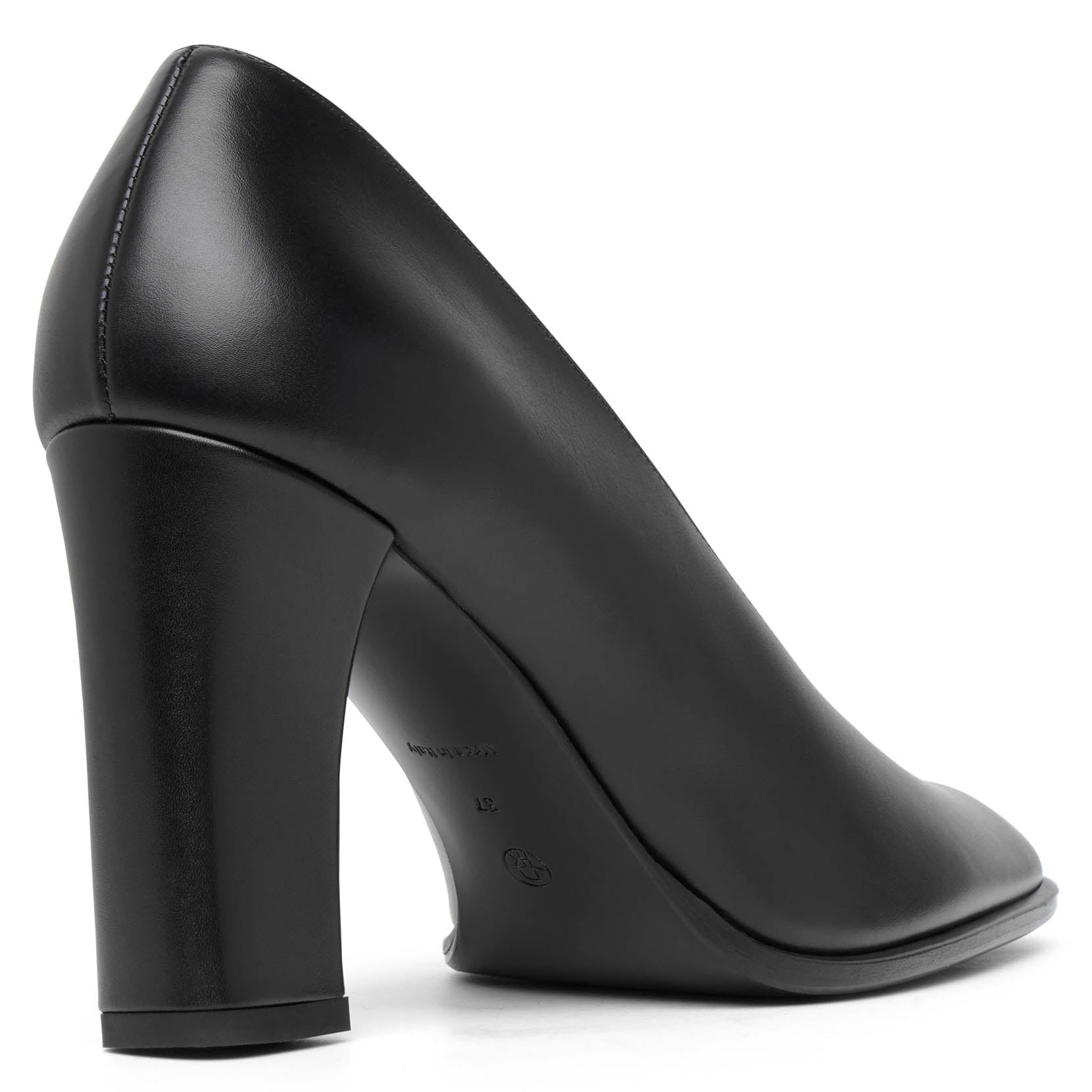 Olivia black leather pumps