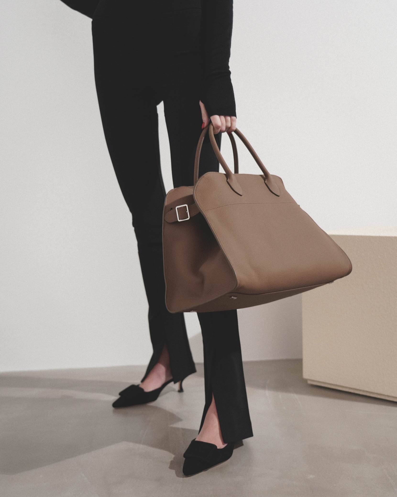 Soft Margaux 15 taupe matte grain bag