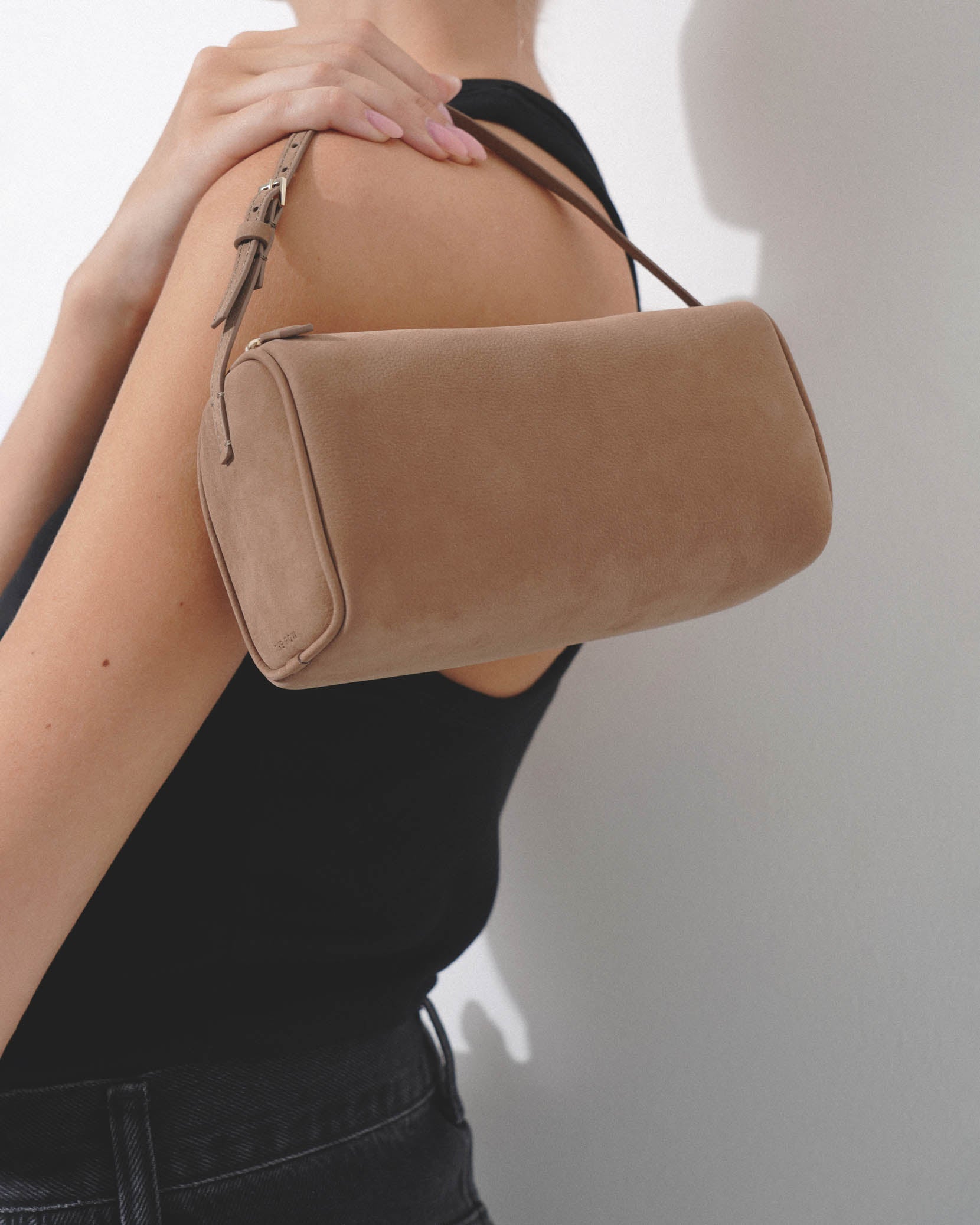 90s tundra nubuck bag