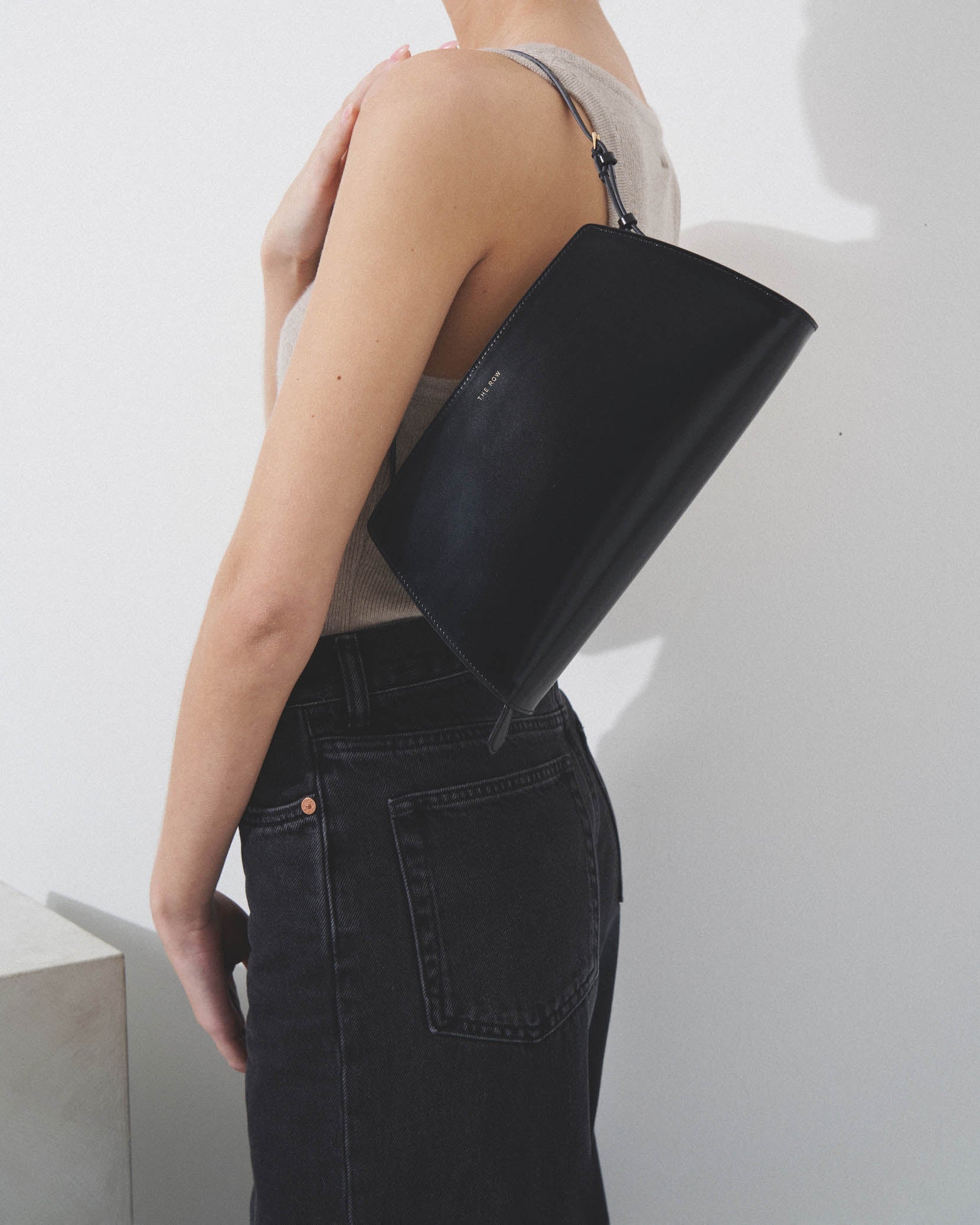 Dalia baguette black polished calf bag