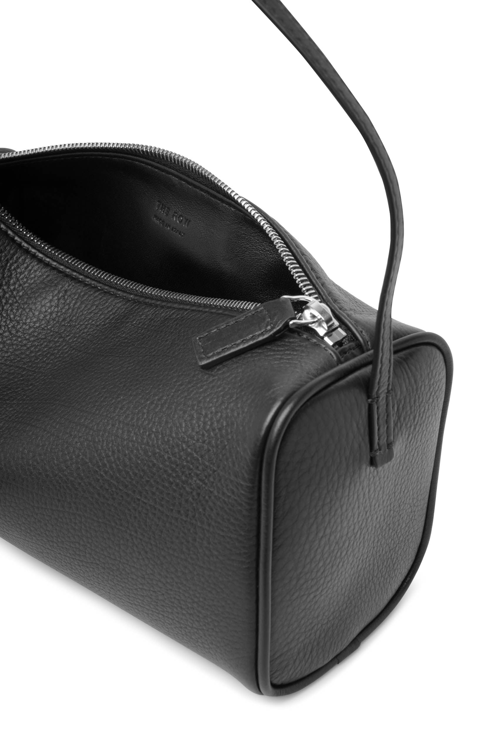 90s black small grain leather bag