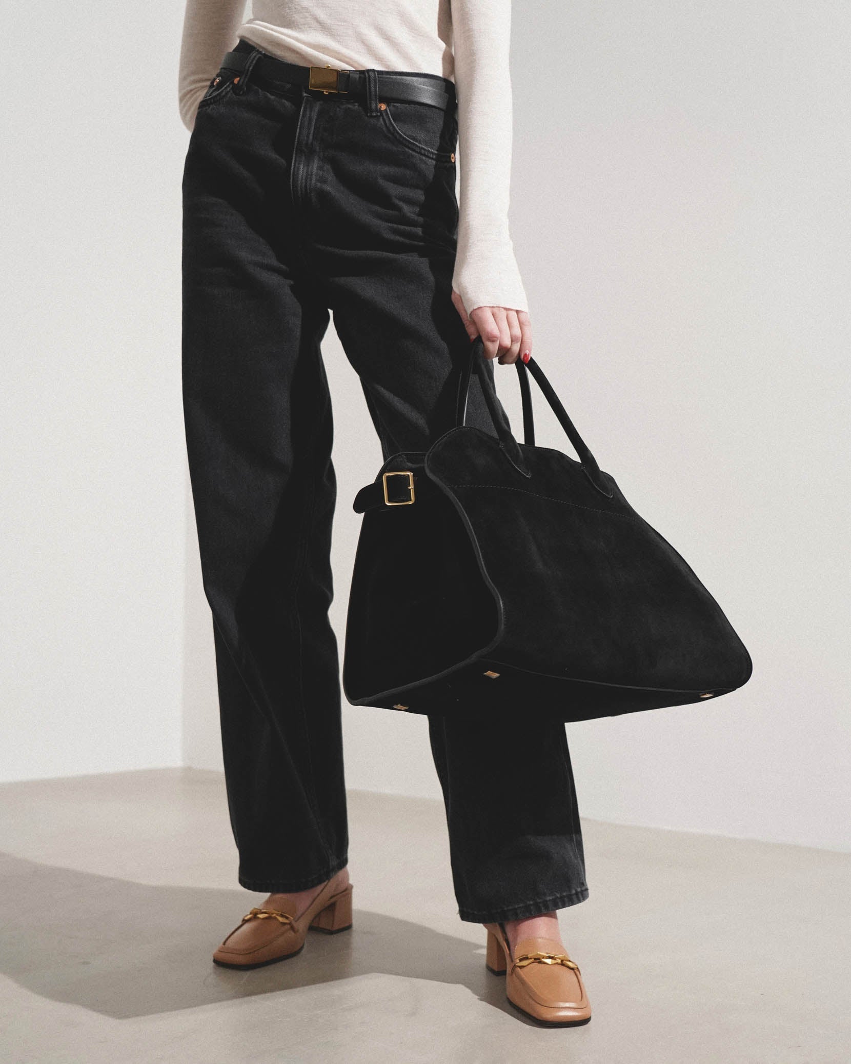 Soft Margaux 15 black suede bag