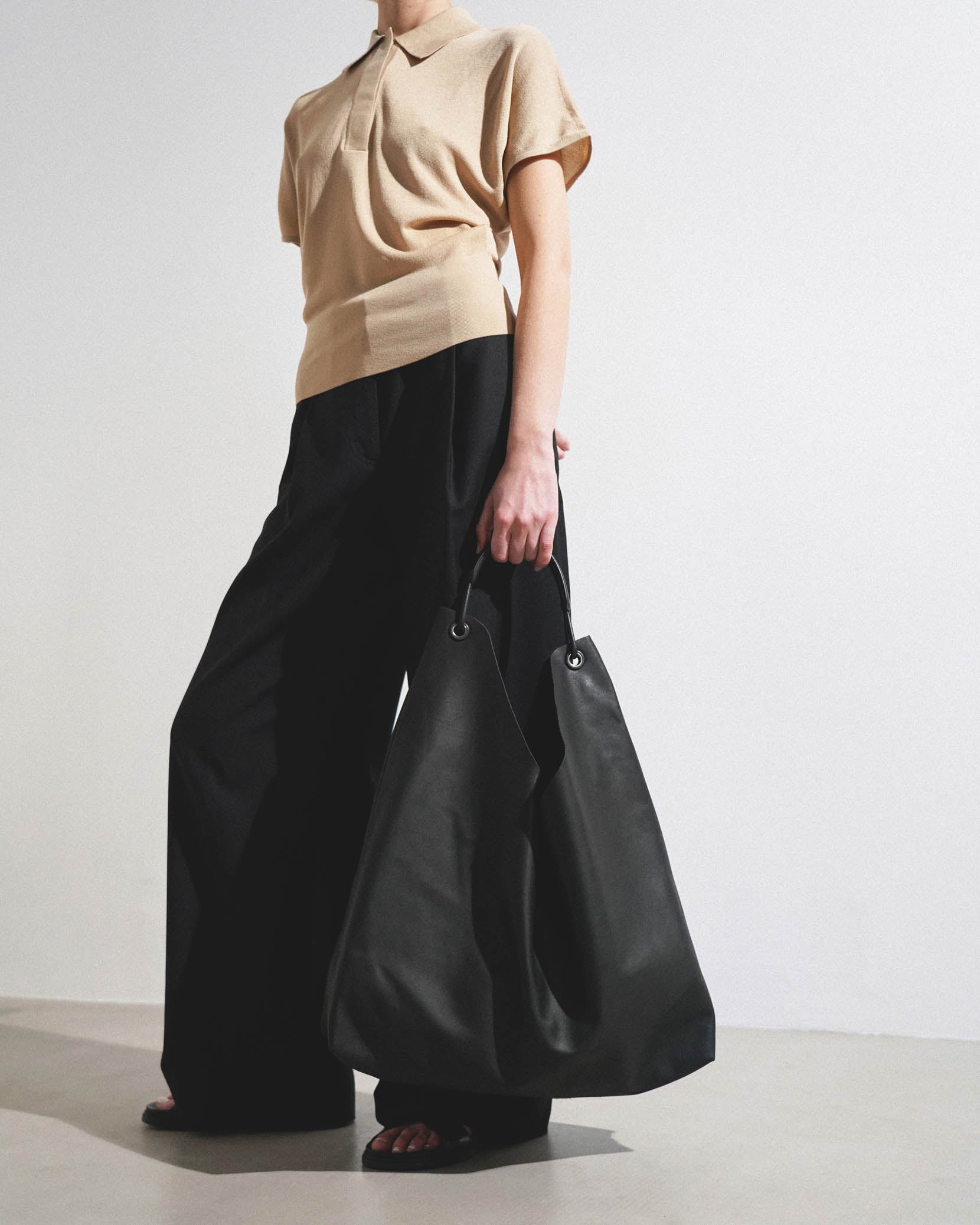 Bindle 3 black leather shoulder bag