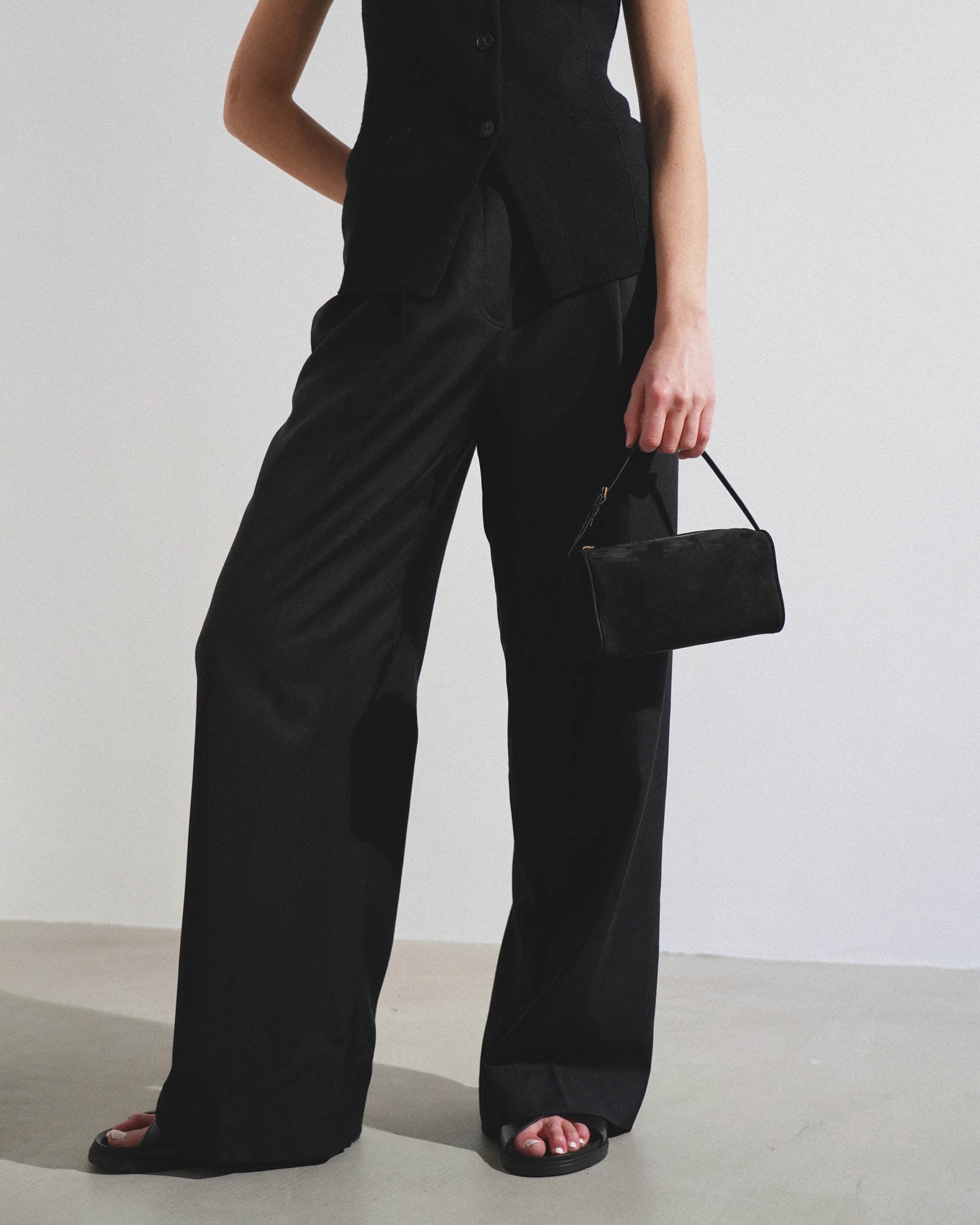 90s black nubuck bag