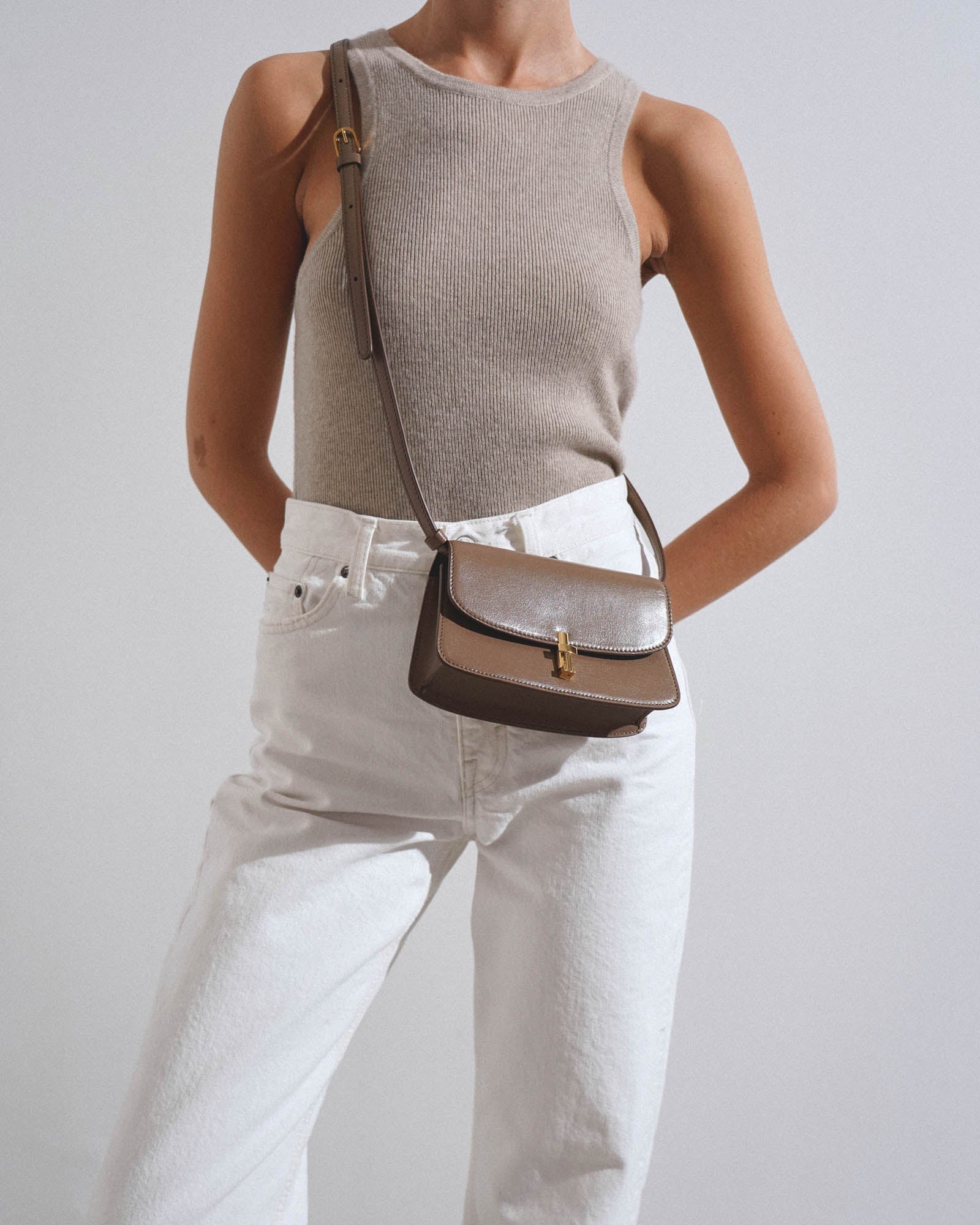 E/W Sofia brown crossbody bag