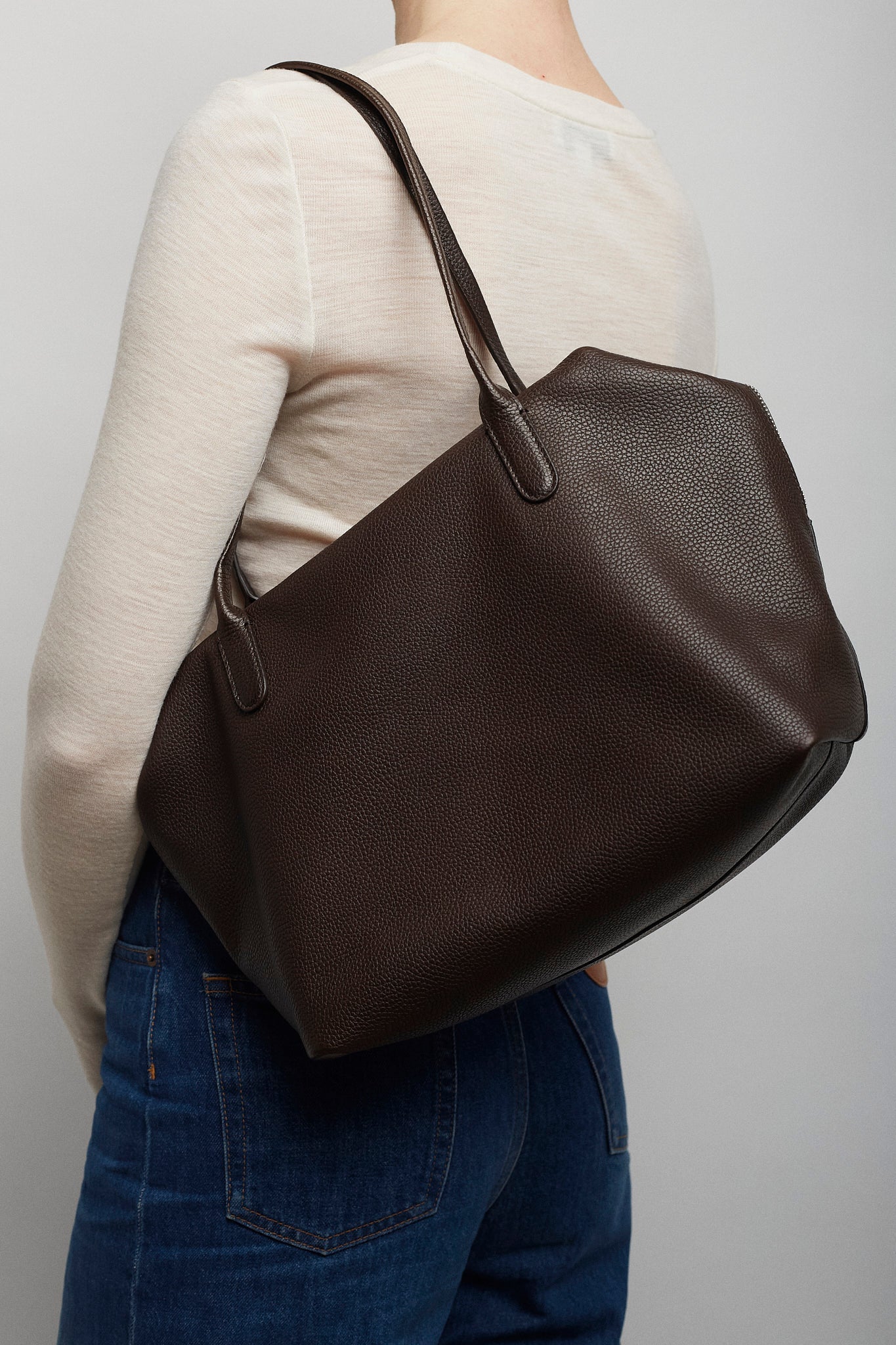 Henri brown matt leather bag