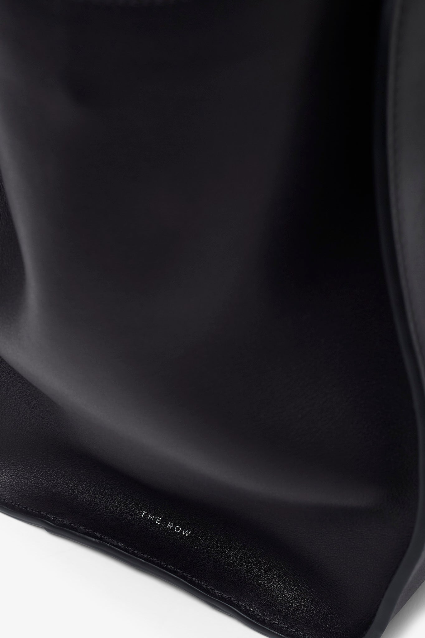 Marlo 14 black tote bag