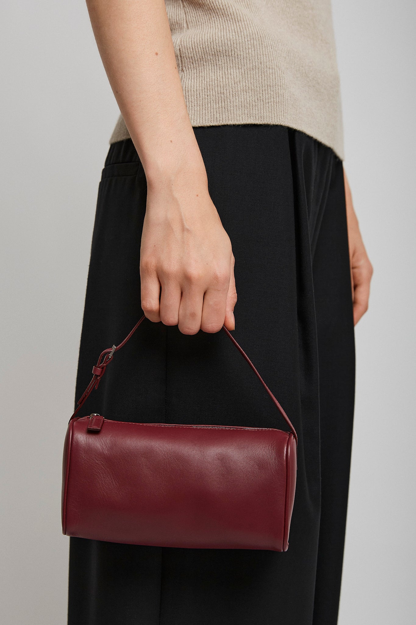 90S burgundy leather bag