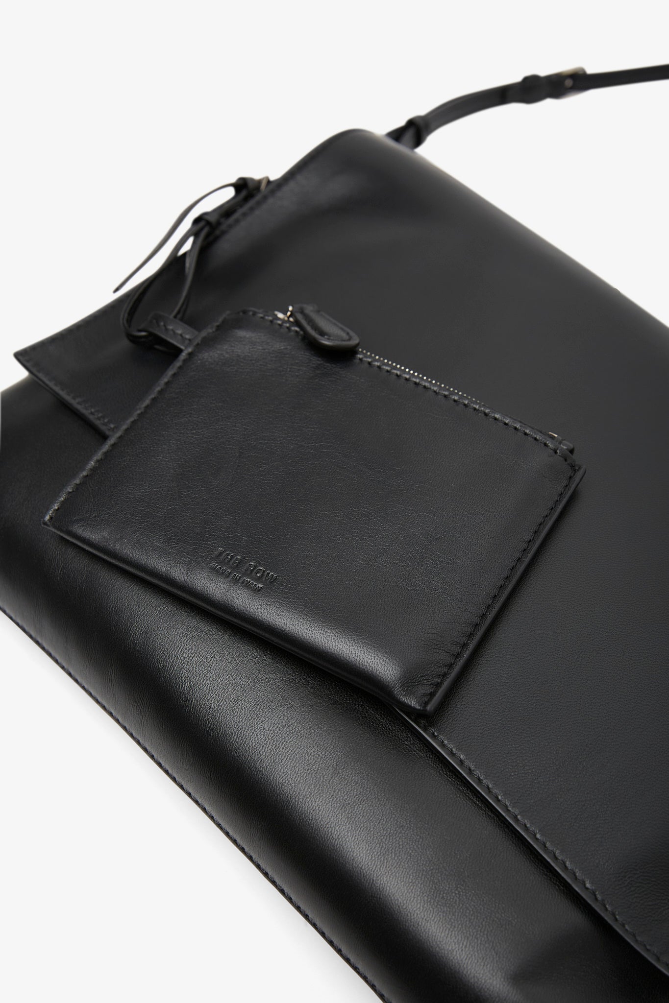 Nan black leather shoulder bag