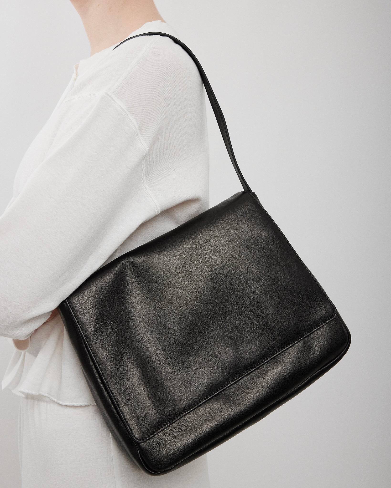 Nuance Hobo Two black bag