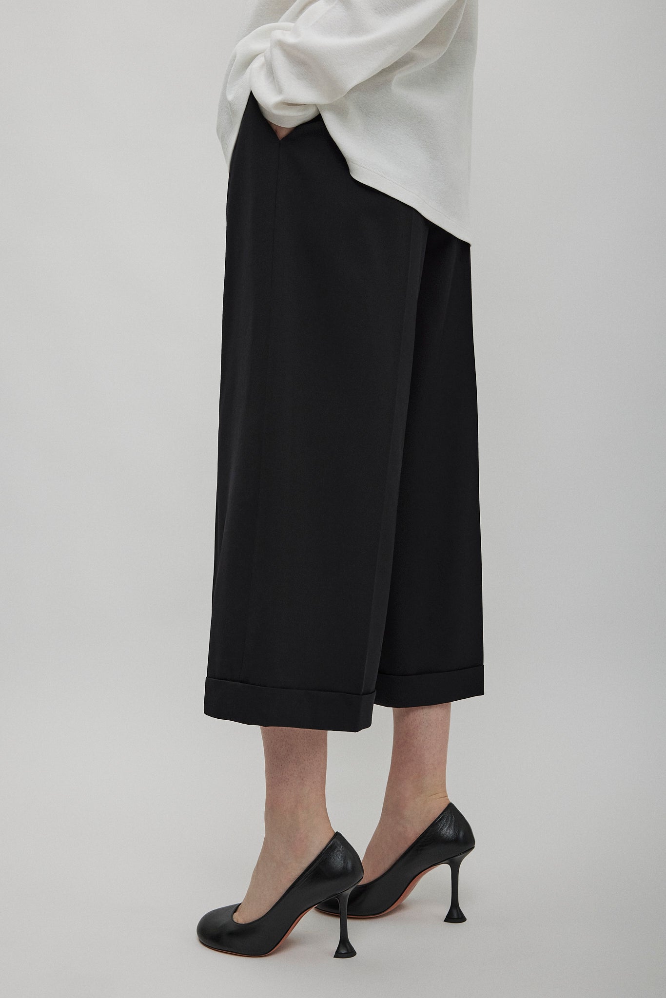 Lior black pants