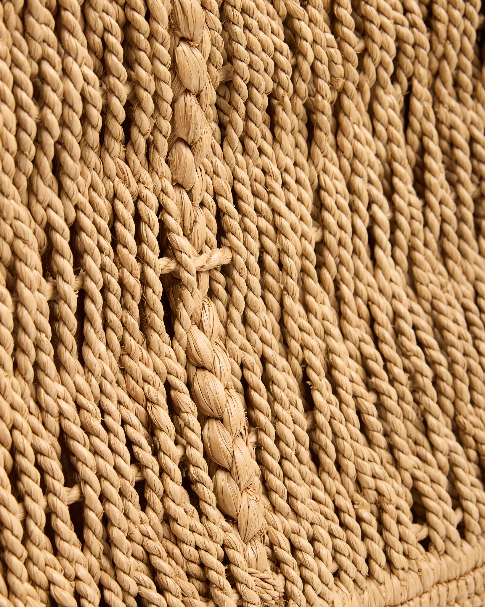 Geogica raffia tote bag