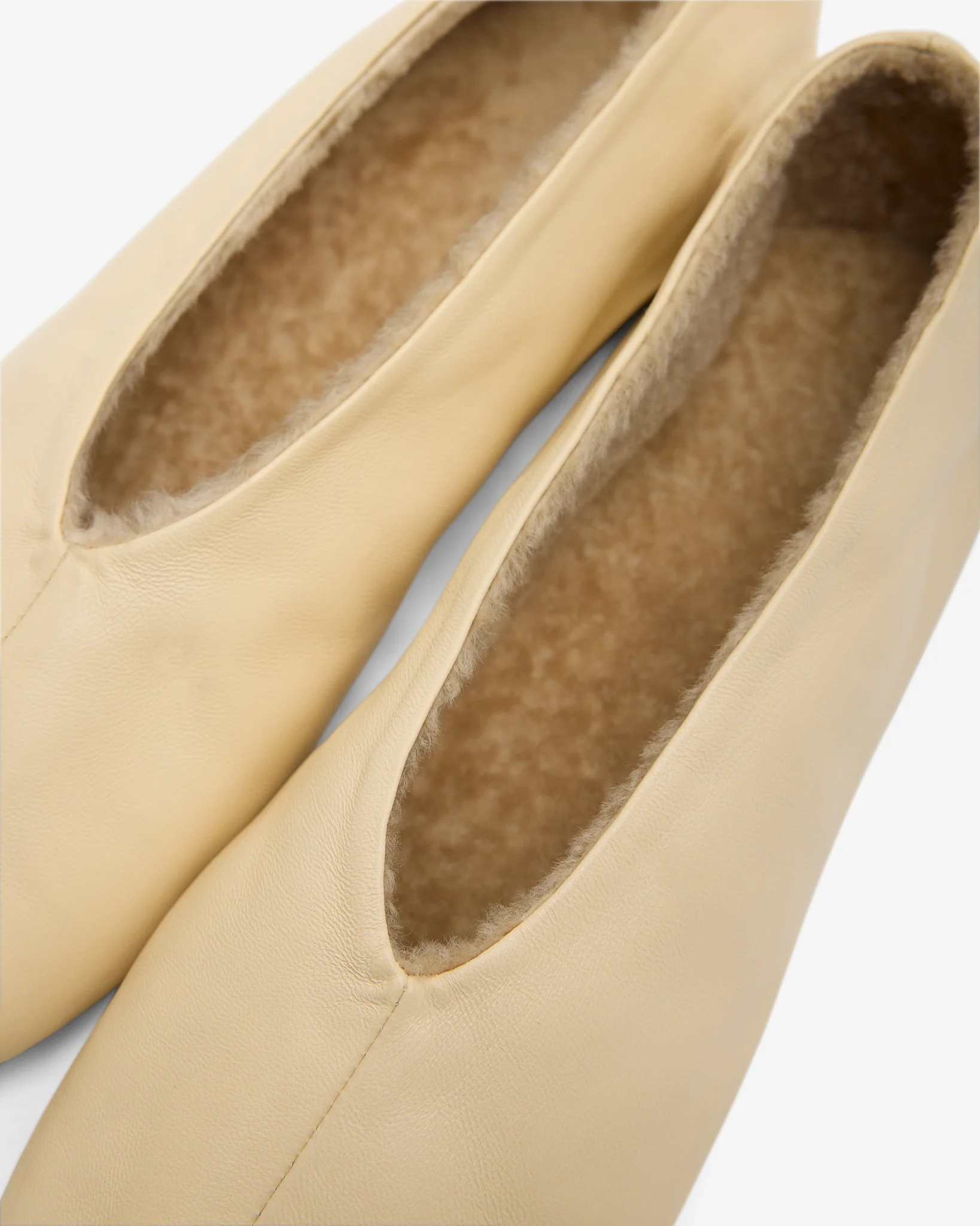Stella butter shearling ballet flats