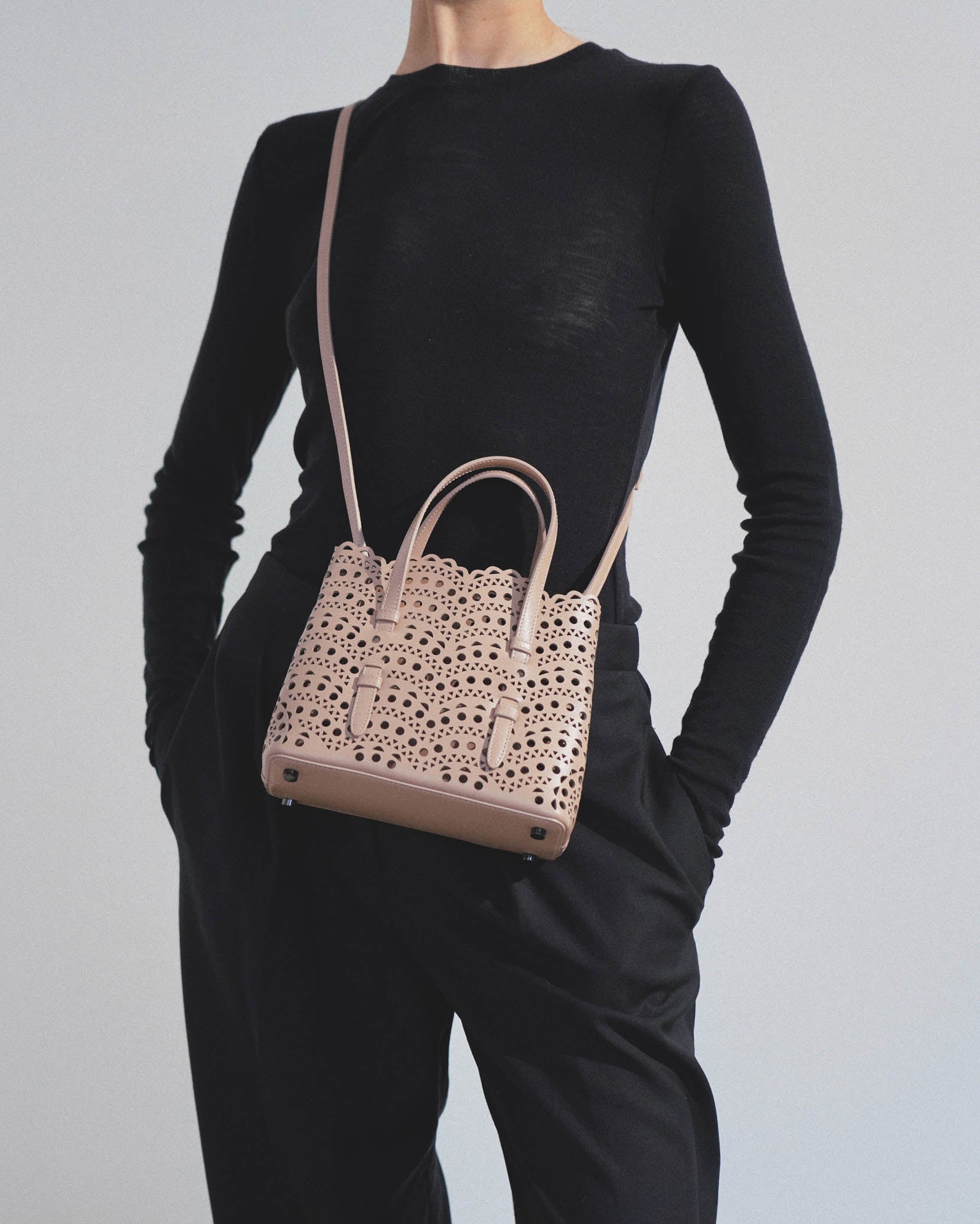Mina 20 vienne vague beige leather tote bag