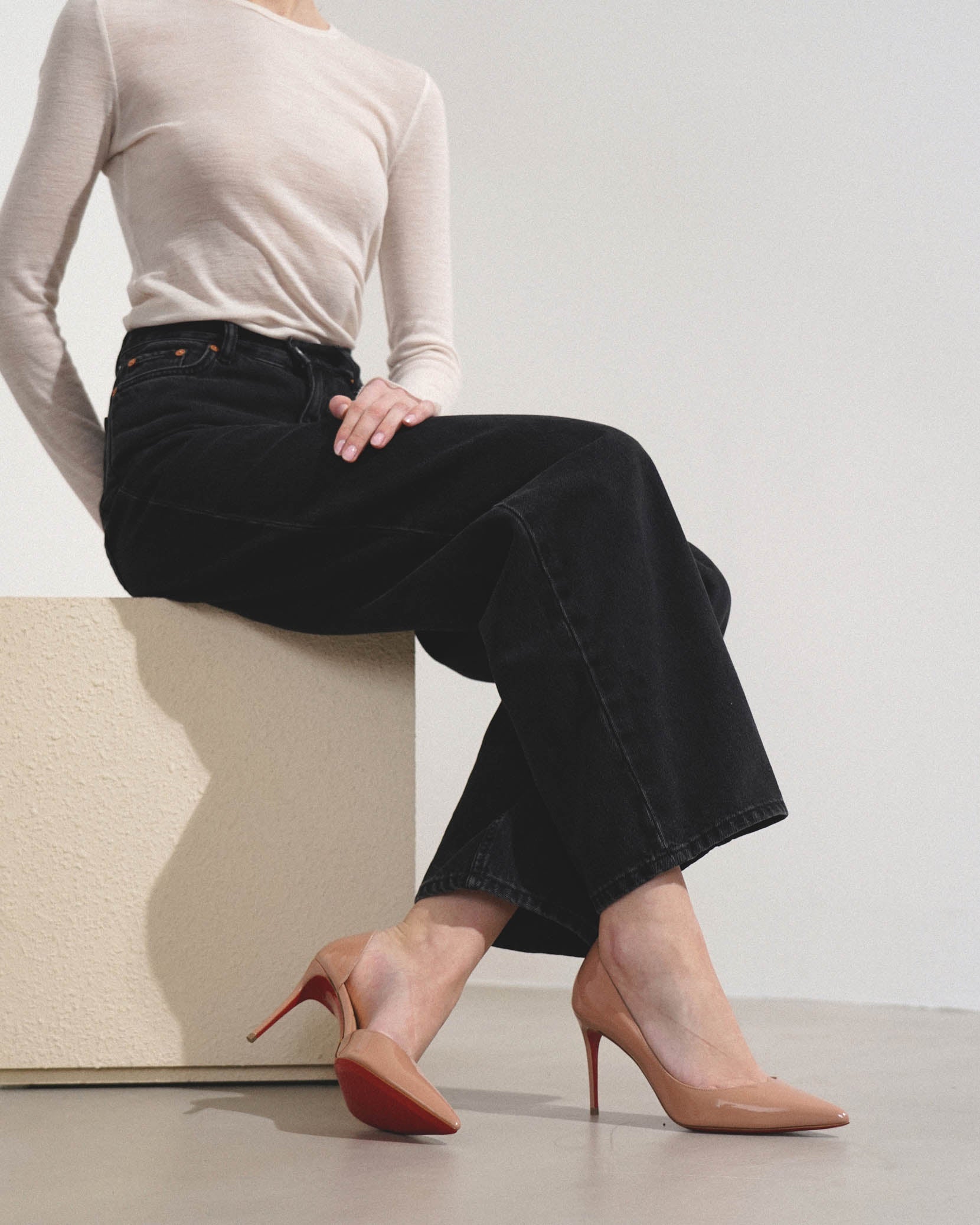 Iriza 85 beige patent pumps