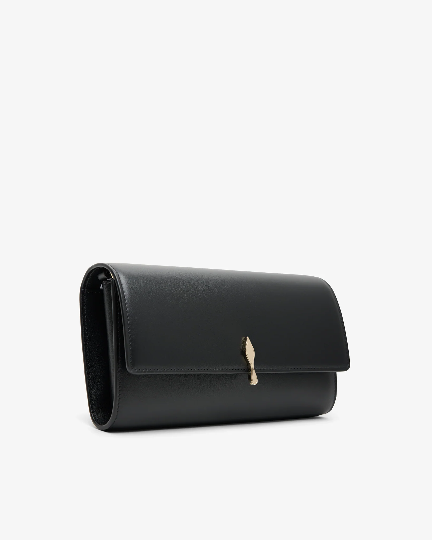 Bettina wallet on a chain clutch