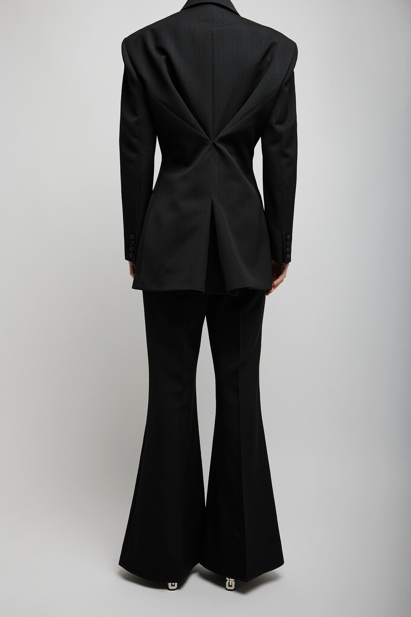Pleated back smoking jacket