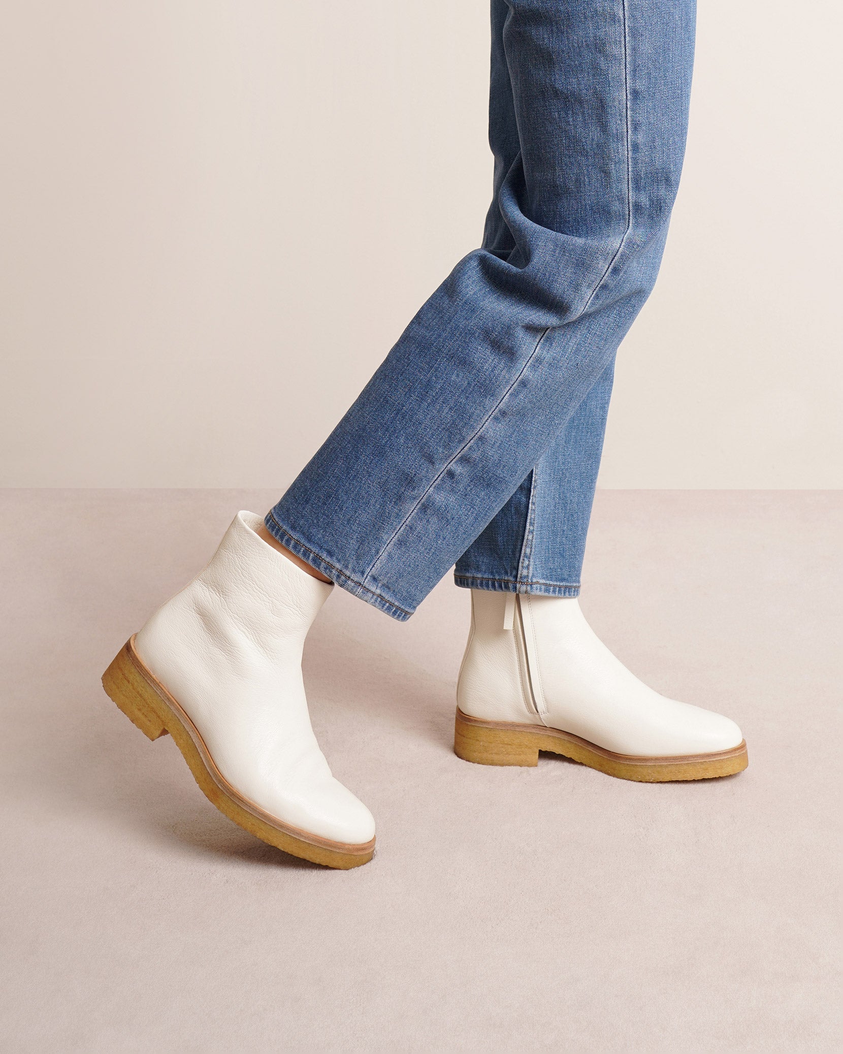 Boris white leather boots