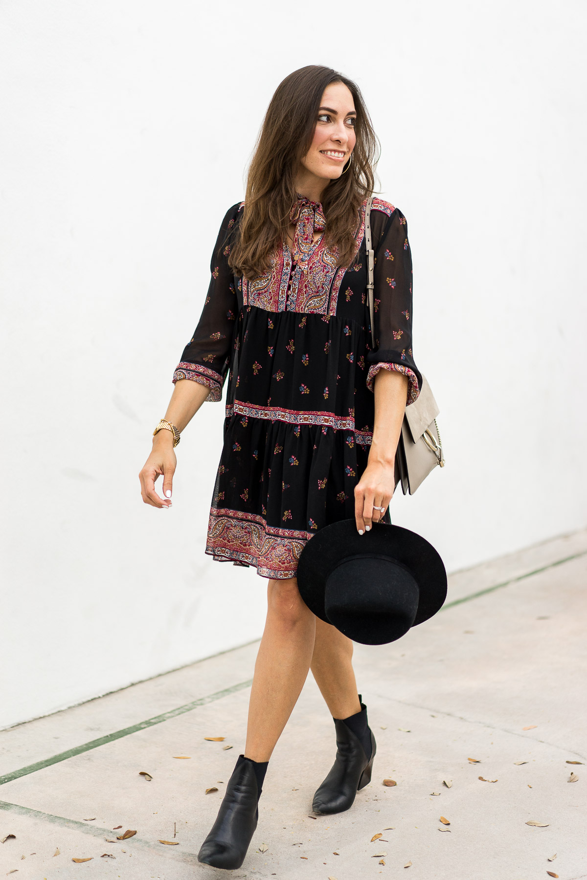 Amanda from Best Luxury Designers Handbags wears easy boho dress with black fedora and her Chloe Faye bag