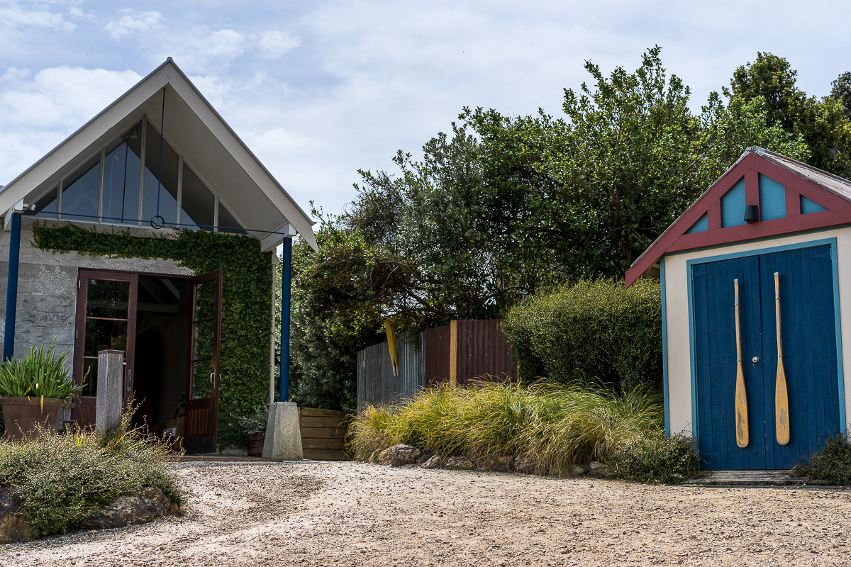 Best Luxury Designers Handbags blogger Amanda shares her stay at the Boatshed boutique hotel and her Waiheke Island itinerary