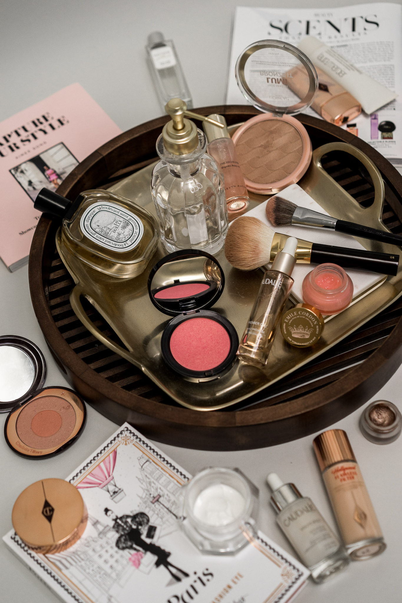 Gift Guide for the Beauty Lover