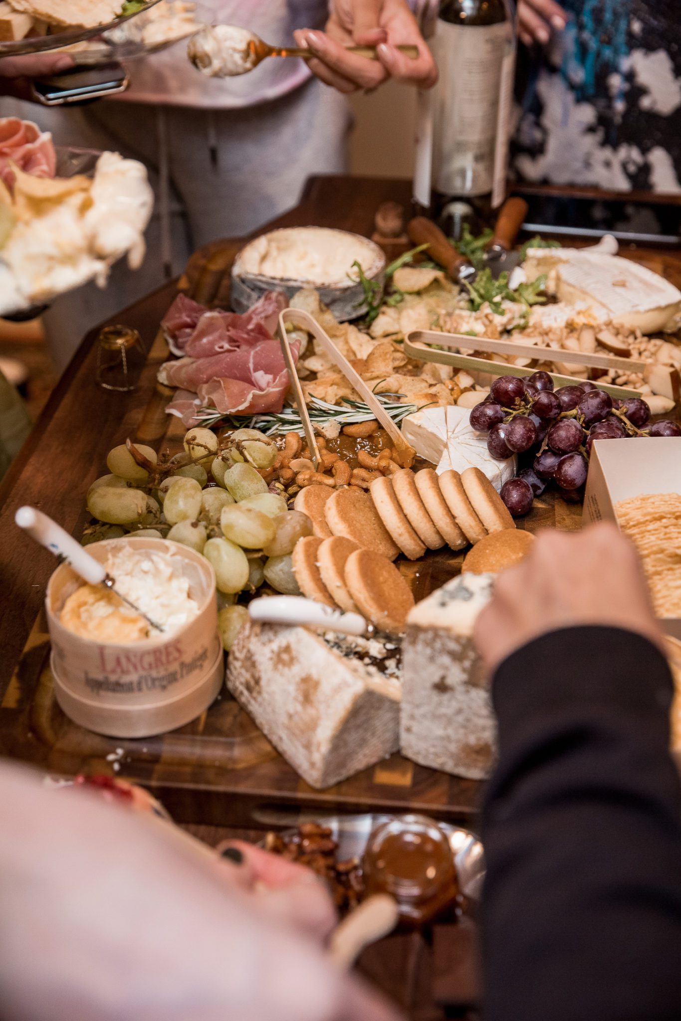 Memphis Girls Trip, a 3 day itinerary with the best things to do in Memphis TN, featured by top US travel blogger, Best Luxury Designers Handbags