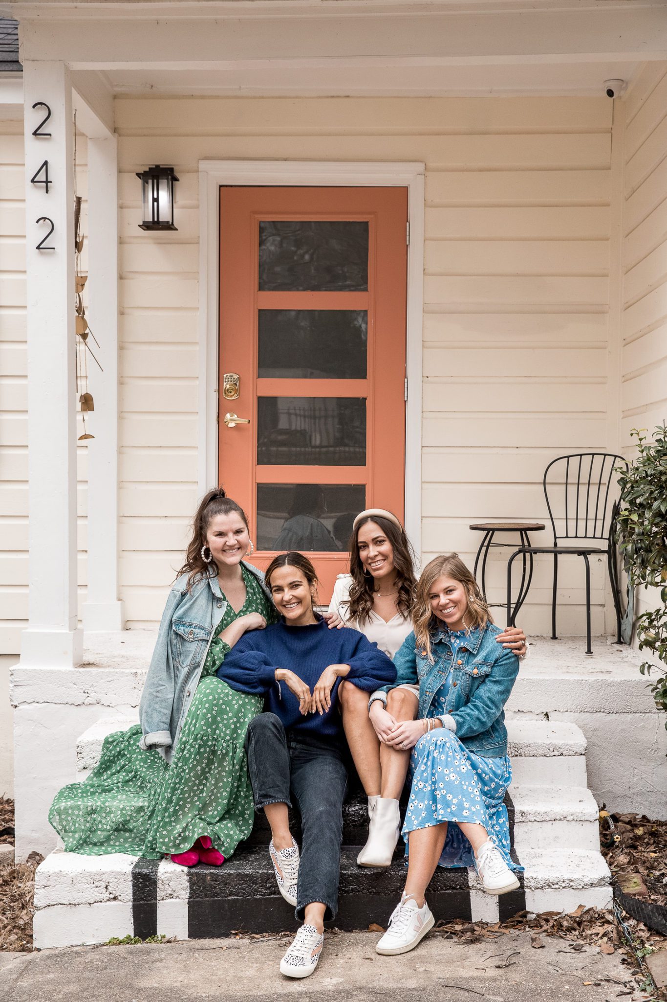 Memphis Girls Trip, a 3 day itinerary with the best things to do in Memphis TN, featured by top US travel blogger, Best Luxury Designers Handbags