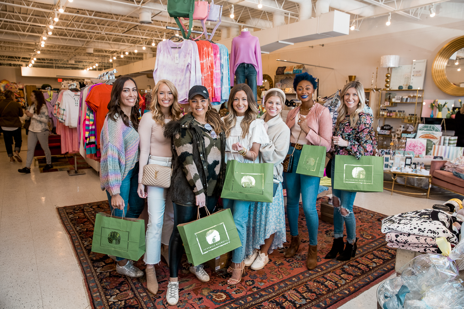 Memphis Girls Trip, a 3 day itinerary with the best things to do in Memphis TN, featured by top US travel blogger, Best Luxury Designers Handbags